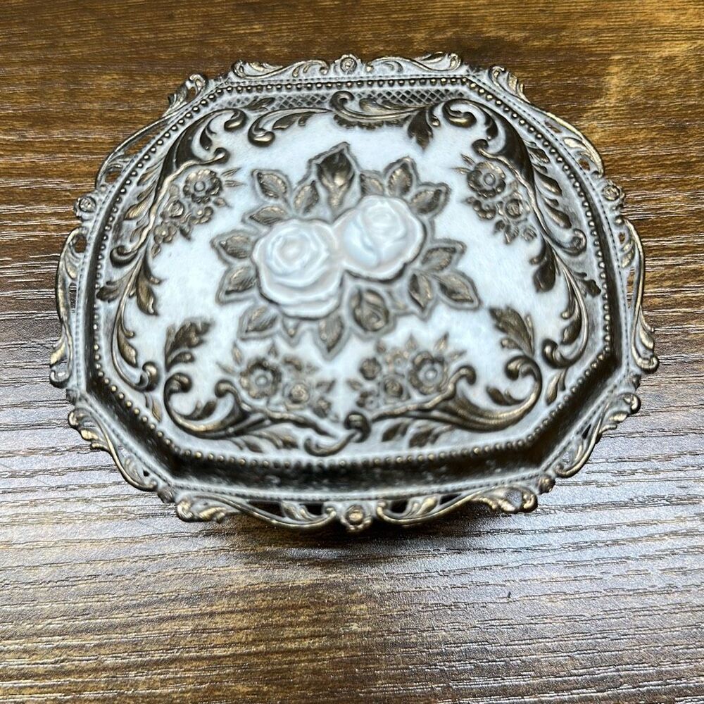 Vintage‎ Heart Trinket Box Ornate Silver Metal Jewelry Red  Lined Made in Japan